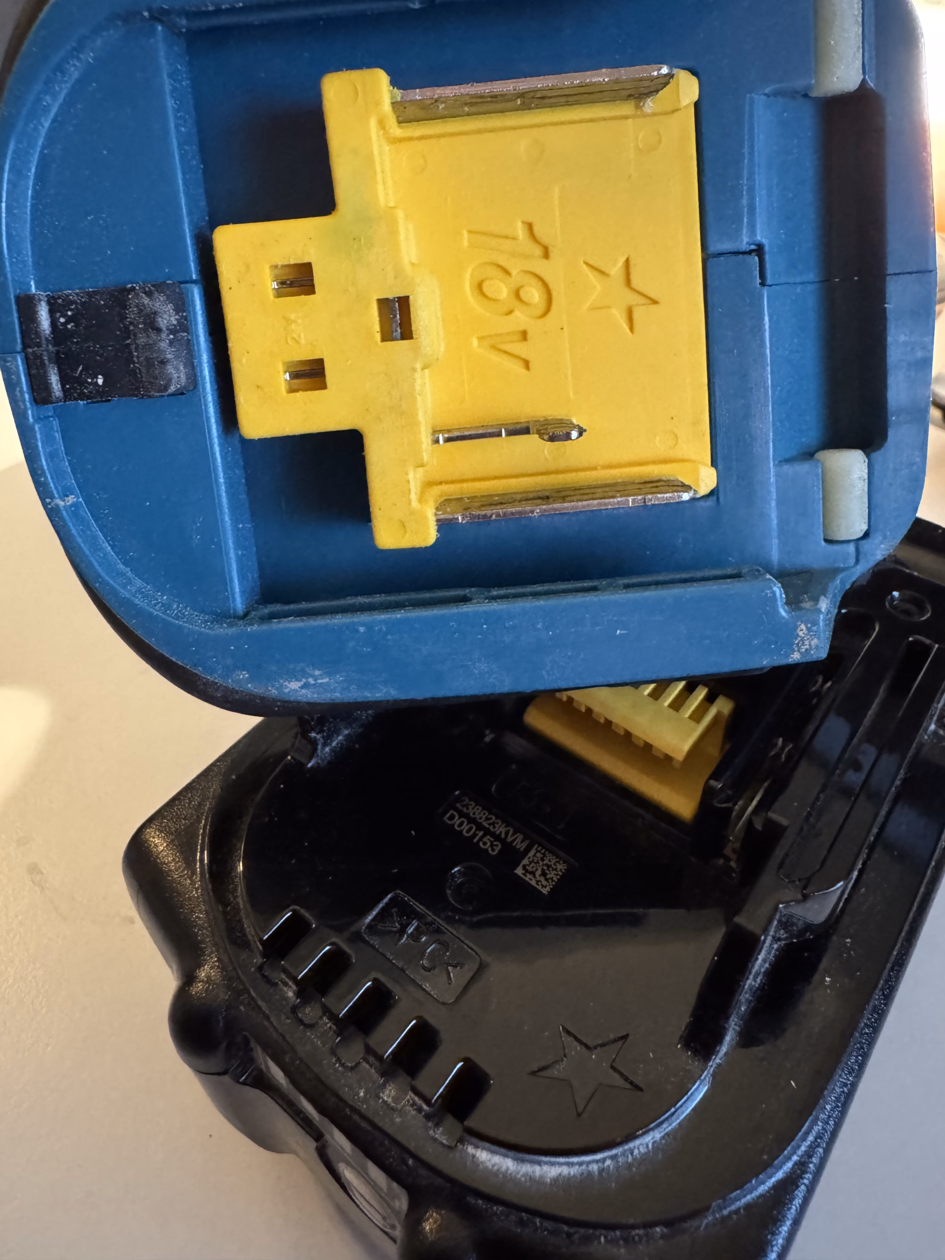 Makita Akku Kompatibilität: Der große 1x1 Guide (Sterne & Serien)