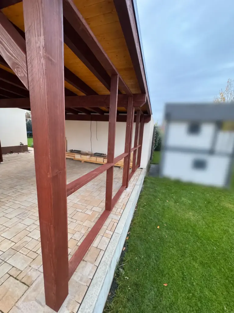 Innenrahmen als Unterkonstruktion für Rhombusleisten am Carport