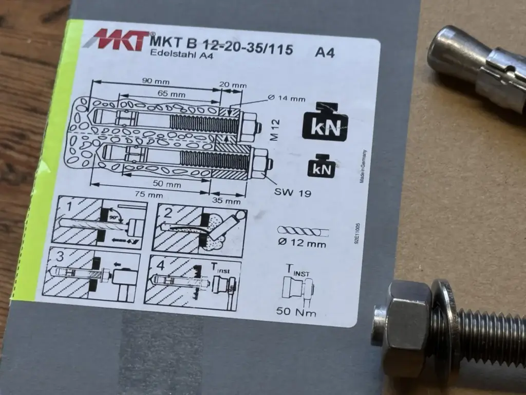 Originaletikett des MKT Bolzenankers B 12-20-35/115 A4 mit M12 und 12-mm-Bohrloch