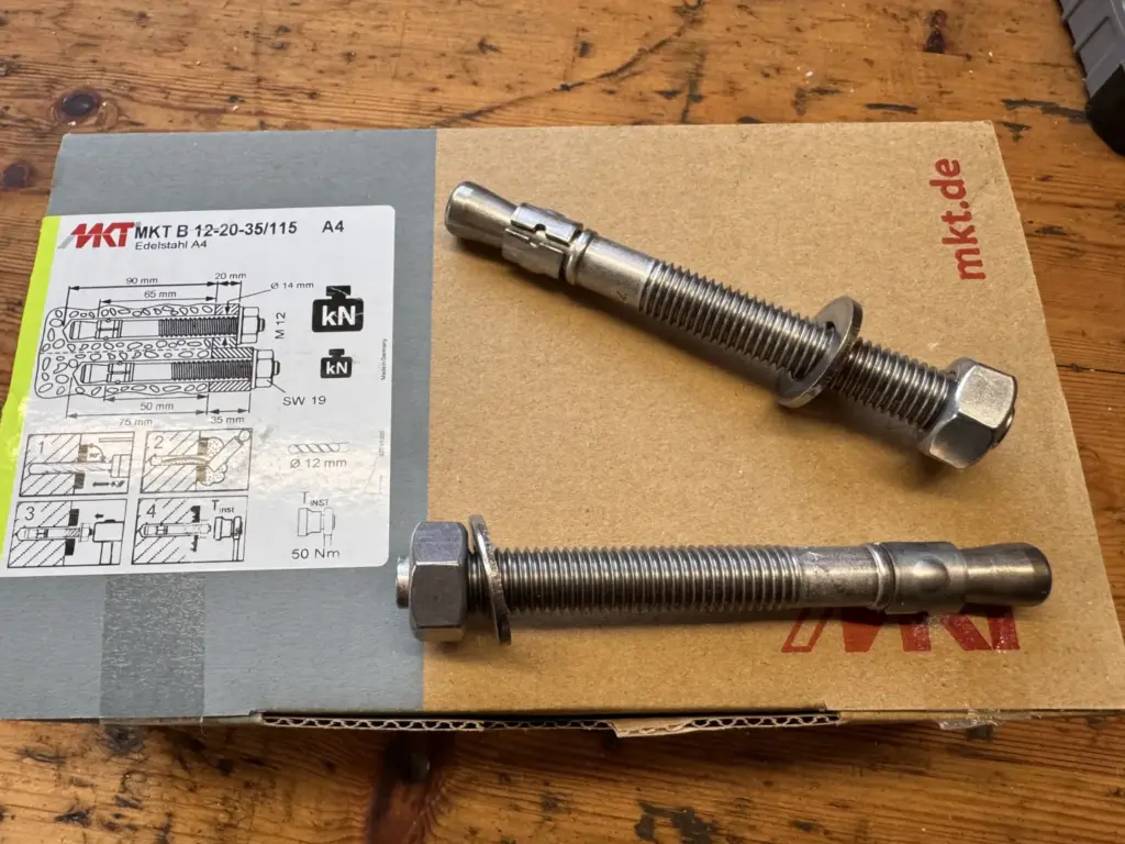 MKT Bolzenanker B 12-20-35/115 A4 aus Edelstahl A4 mit M12-Gewinde für den Carport-Pfostenträger